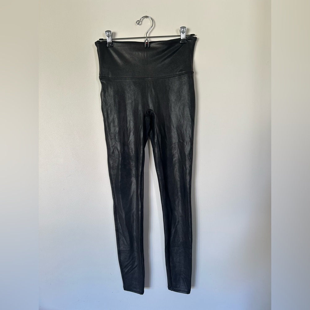 SPANX Faux Leather Pants Legging Stretch High Waist Shaping Black Tights Medium